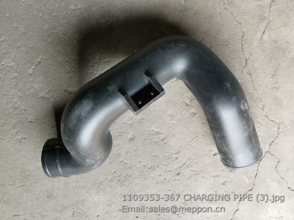 1109353-367 CHARGING PIPE FAW