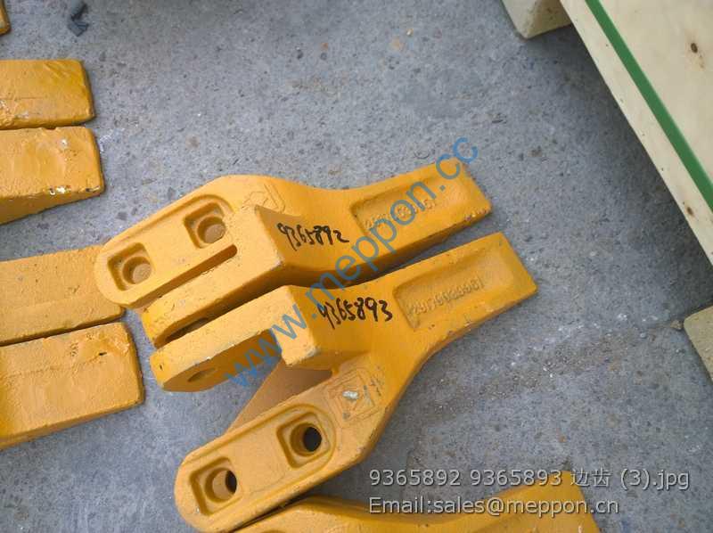 9365892 9365893 XCMG SIDE TOOTH 252101811 252101812